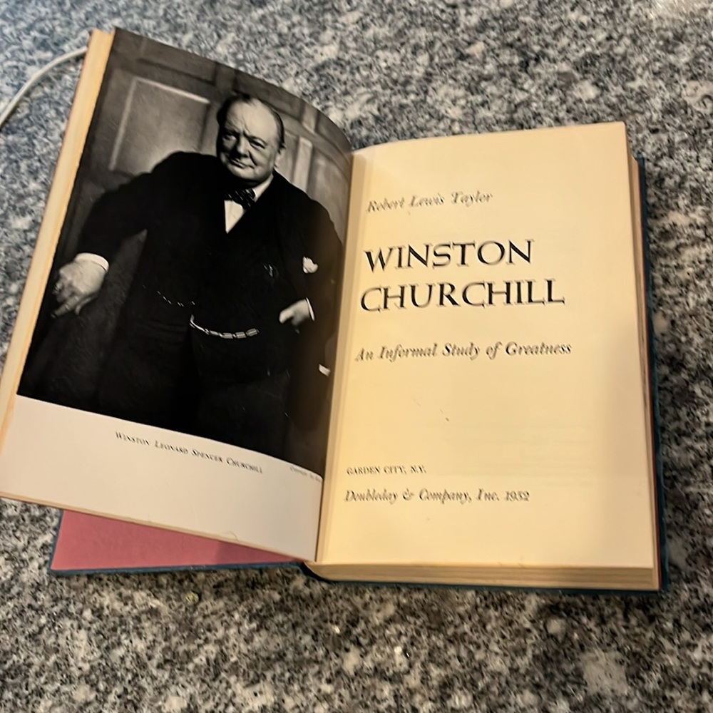 Winston Churchill by Robert Lewis Taylor. FIRST EDITION - Picture 5 of 6